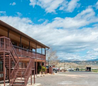 Red Ledges Inn